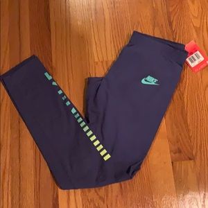 Purple Gray Nike Girls Legging with Accent NWT